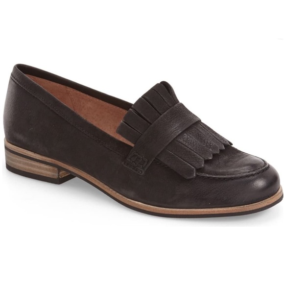 Seychelles Shoes - Seychelles Bevy Kiltie Loafer - Black 9